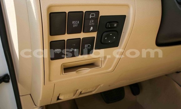 Buy Import Toyota Land Cruiser White Car in Import - Dubai in Barh el Gazel Buy Import Toyota Land Cruiser White Car in Import - Dubai in Barh el Gazel