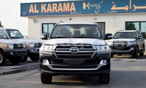 Acheter Import Voiture Toyota Land Cruiser Noir à Import - Dubai, Barh el Gazel Acheter Import Voiture Toyota Land Cruiser Noir à Import - Dubai, Barh el Gazel