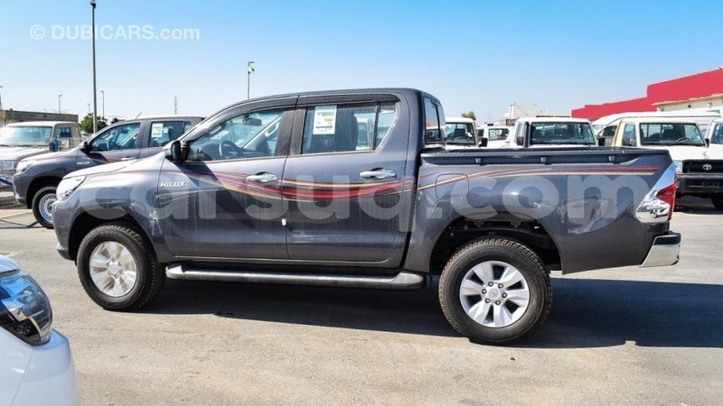 Big with watermark toyota hilux barh el gazel import dubai 2631