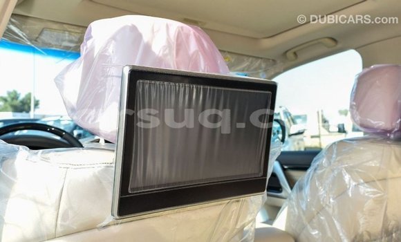 Buy Import Toyota Land Cruiser White Car in Import - Dubai in Barh el Gazel Buy Import Toyota Land Cruiser White Car in Import - Dubai in Barh el Gazel