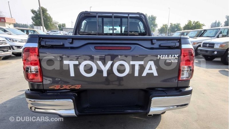 Big with watermark toyota hilux barh el gazel import dubai 2634