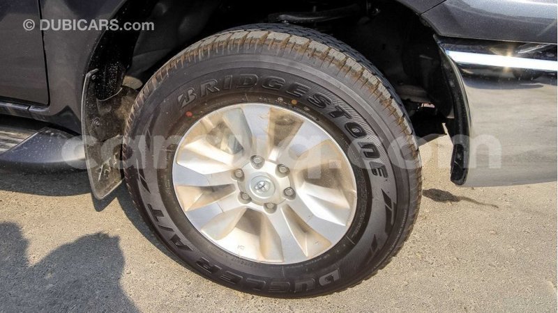 Big with watermark toyota hilux barh el gazel import dubai 2634