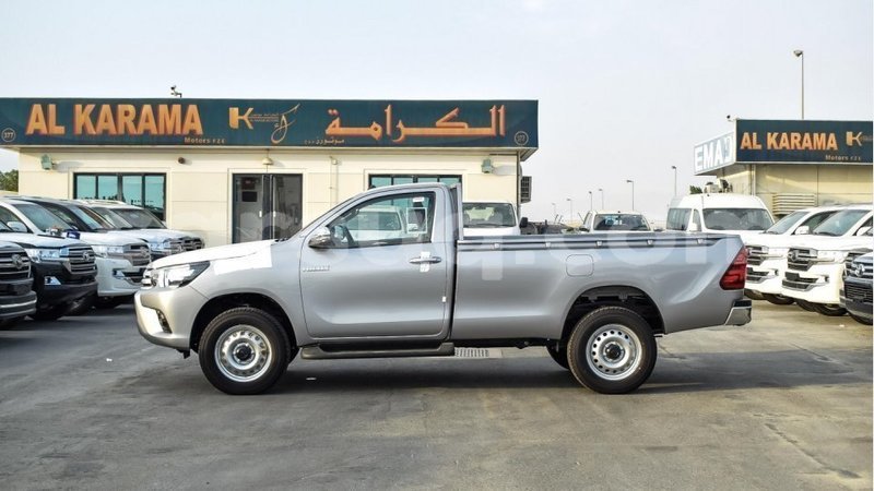Big with watermark toyota hilux barh el gazel import dubai 2635
