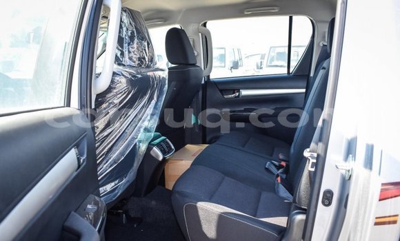 Buy Import Toyota Hilux Other Car in Import - Dubai in Barh el Gazel Buy Import Toyota Hilux Other Car in Import - Dubai in Barh el Gazel