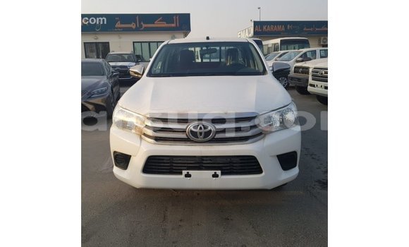 Buy Import Toyota Hilux White Car in Import - Dubai in Barh el Gazel Buy Import Toyota Hilux White Car in Import - Dubai in Barh el Gazel
