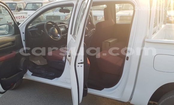 Buy Import Toyota Hilux White Car in Import - Dubai in Barh el Gazel Buy Import Toyota Hilux White Car in Import - Dubai in Barh el Gazel