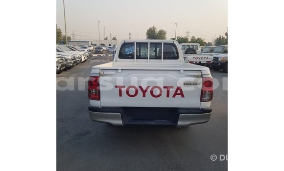 Buy Import Toyota Hilux White Car in Import - Dubai in Barh el Gazel Buy Import Toyota Hilux White Car in Import - Dubai in Barh el Gazel