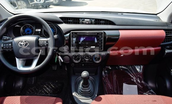 Buy Import Toyota Hilux White Car in Import - Dubai in Barh el Gazel Buy Import Toyota Hilux White Car in Import - Dubai in Barh el Gazel