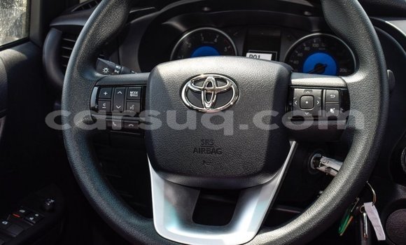 Buy Import Toyota Hilux White Car in Import - Dubai in Barh el Gazel Buy Import Toyota Hilux White Car in Import - Dubai in Barh el Gazel