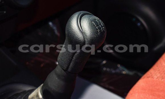 Buy Import Toyota Hilux White Car in Import - Dubai in Barh el Gazel Buy Import Toyota Hilux White Car in Import - Dubai in Barh el Gazel