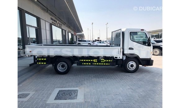 Buy Import Mitsubishi L400 White Truck in Import - Dubai in Barh el Gazel Buy Import Mitsubishi L400 White Truck in Import - Dubai in Barh el Gazel