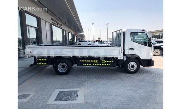 Buy Import Mitsubishi L400 White Truck in Import - Dubai in Barh el Gazel Buy Import Mitsubishi L400 White Truck in Import - Dubai in Barh el Gazel
