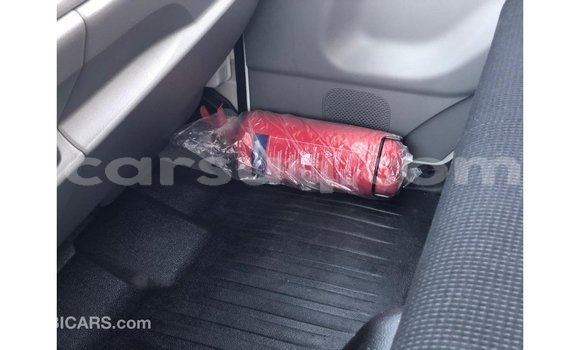 Buy Import Mitsubishi L400 White Truck in Import - Dubai in Barh el Gazel Buy Import Mitsubishi L400 White Truck in Import - Dubai in Barh el Gazel