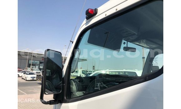Buy Import Mitsubishi L400 White Truck in Import - Dubai in Barh el Gazel Buy Import Mitsubishi L400 White Truck in Import - Dubai in Barh el Gazel