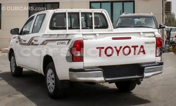 Buy Import Toyota Hilux White Car in Import - Dubai in Barh el Gazel Buy Import Toyota Hilux White Car in Import - Dubai in Barh el Gazel