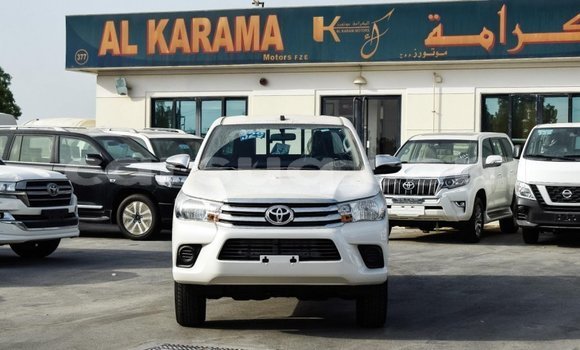 Buy Import Toyota Hilux White Car in Import - Dubai in Barh el Gazel Buy Import Toyota Hilux White Car in Import - Dubai in Barh el Gazel