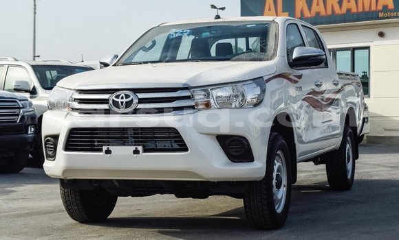 Buy Import Toyota Hilux White Car in Import - Dubai in Barh el Gazel Buy Import Toyota Hilux White Car in Import - Dubai in Barh el Gazel