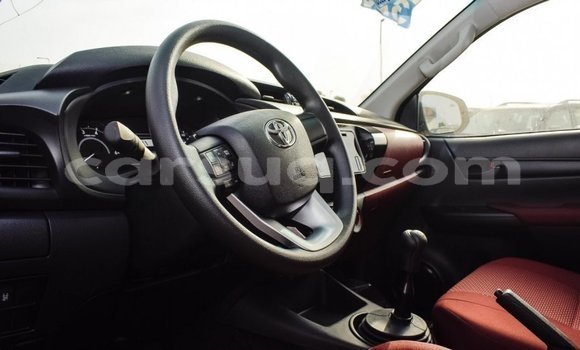 Buy Import Toyota Hilux White Car in Import - Dubai in Barh el Gazel Buy Import Toyota Hilux White Car in Import - Dubai in Barh el Gazel