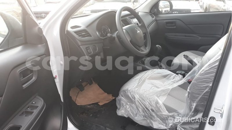 Big with watermark mitsubishi l200 barh el gazel import dubai 2656