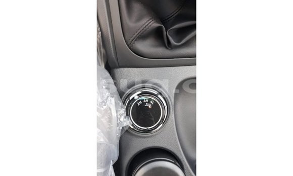 Buy Import Mitsubishi L200 White Car in Import - Dubai in Barh el Gazel Buy Import Mitsubishi L200 White Car in Import - Dubai in Barh el Gazel