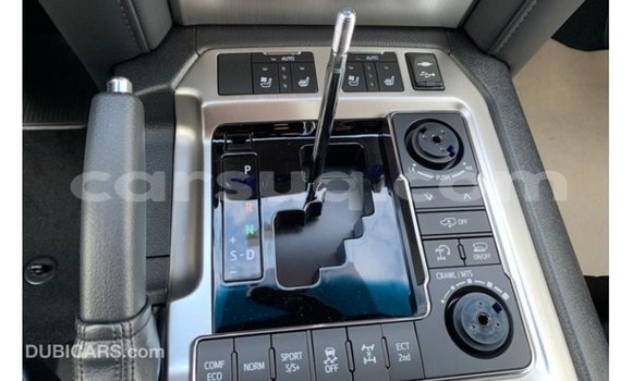 Buy Import Toyota Land Cruiser Black Car in Import - Dubai in Barh el Gazel Buy Import Toyota Land Cruiser Black Car in Import - Dubai in Barh el Gazel