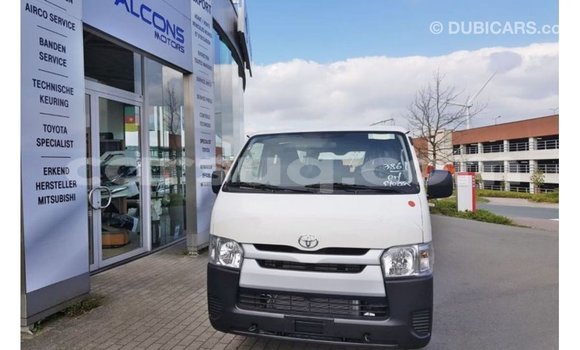 Buy Import Toyota Hiace White Car in Import - Dubai in Barh el Gazel Buy Import Toyota Hiace White Car in Import - Dubai in Barh el Gazel