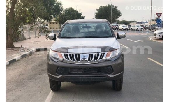 Buy Import Mitsubishi L200 Brown Car in Import - Dubai in Barh el Gazel Buy Import Mitsubishi L200 Brown Car in Import - Dubai in Barh el Gazel