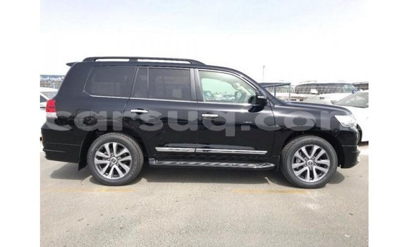Acheter Import Voiture Toyota Land Cruiser Noir à Import - Dubai, Barh el Gazel Acheter Import Voiture Toyota Land Cruiser Noir à Import - Dubai, Barh el Gazel