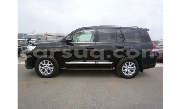 Acheter Import Voiture Toyota Land Cruiser Noir à Import - Dubai, Barh el Gazel Acheter Import Voiture Toyota Land Cruiser Noir à Import - Dubai, Barh el Gazel