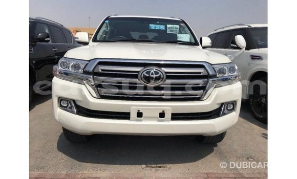 Buy Import Toyota Land Cruiser White Car in Import - Dubai in Barh el Gazel Buy Import Toyota Land Cruiser White Car in Import - Dubai in Barh el Gazel