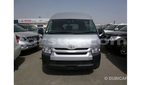 Acheter Import Voiture Toyota Hiace Autre à Import - Dubai, Barh el Gazel Acheter Import Voiture Toyota Hiace Autre à Import - Dubai, Barh el Gazel