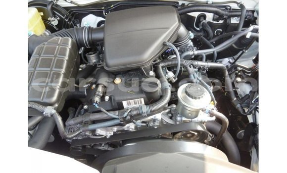 Acheter Import Voiture Toyota Prado Blanc à Import - Dubai, Barh el Gazel Acheter Import Voiture Toyota Prado Blanc à Import - Dubai, Barh el Gazel