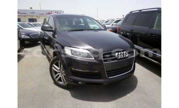 Acheter Import Voiture Audi Q7 Noir à Import - Dubai, Barh el Gazel