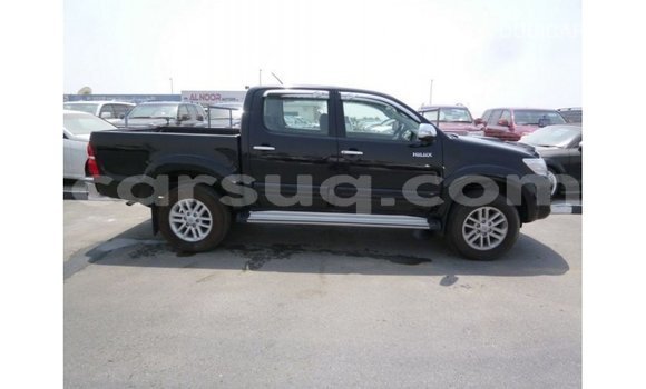 Acheter Import Voiture Toyota Hilux Noir à Import - Dubai, Barh el Gazel Acheter Import Voiture Toyota Hilux Noir à Import - Dubai, Barh el Gazel