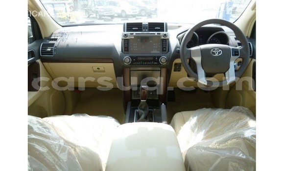 Acheter Import Voiture Toyota Prado Blanc à Import - Dubai, Barh el Gazel Acheter Import Voiture Toyota Prado Blanc à Import - Dubai, Barh el Gazel