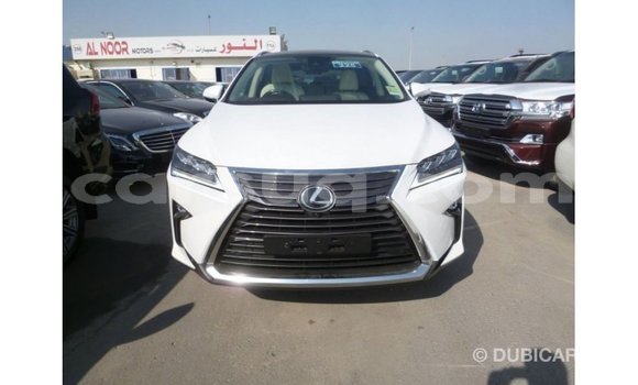 Acheter Import Voiture Lexus RX 350 Blanc à Import - Dubai, Barh el Gazel Acheter Import Voiture Lexus RX 350 Blanc à Import - Dubai, Barh el Gazel