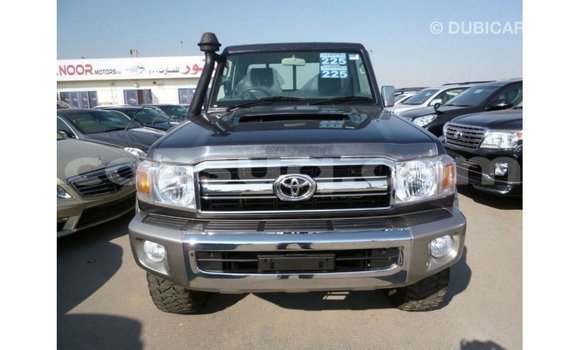 Acheter Import Voiture Toyota Land Cruiser Autre à Import - Dubai, Barh el Gazel Acheter Import Voiture Toyota Land Cruiser Autre à Import - Dubai, Barh el Gazel