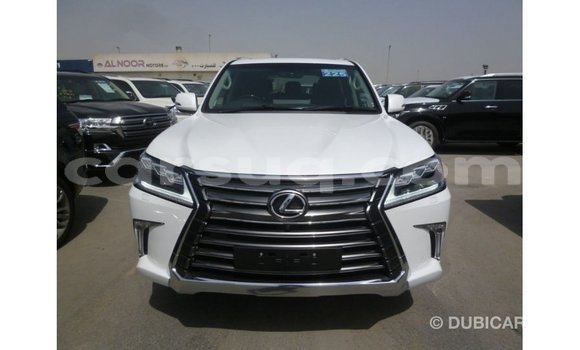 Acheter Import Voiture Lexus LX Blanc à Import - Dubai, Barh el Gazel Acheter Import Voiture Lexus LX Blanc à Import - Dubai, Barh el Gazel