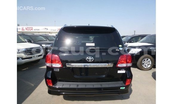 Acheter Import Voiture Toyota Land Cruiser Noir à Import - Dubai, Barh el Gazel Acheter Import Voiture Toyota Land Cruiser Noir à Import - Dubai, Barh el Gazel