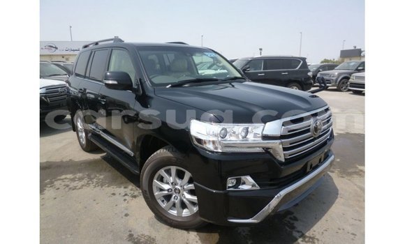 Acheter Import Voiture Toyota Land Cruiser Noir à Import - Dubai, Barh el Gazel Acheter Import Voiture Toyota Land Cruiser Noir à Import - Dubai, Barh el Gazel