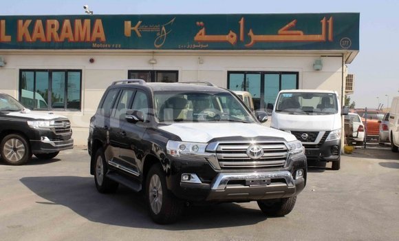 Buy Import Toyota Land Cruiser Black Car in Import - Dubai in Barh el Gazel Buy Import Toyota Land Cruiser Black Car in Import - Dubai in Barh el Gazel