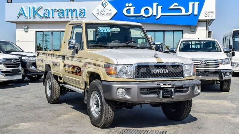 Big with watermark toyota land cruiser barh el gazel import dubai 2707