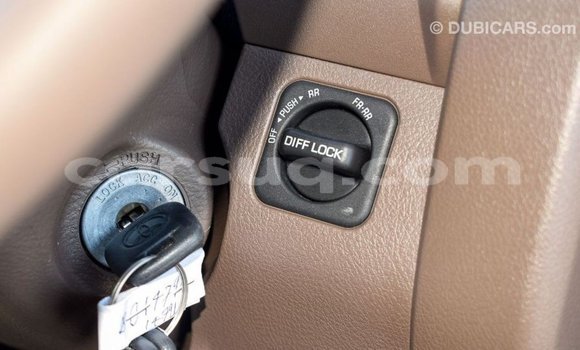 Buy Import Toyota Land Cruiser Beige Car in Import - Dubai in Barh el Gazel Buy Import Toyota Land Cruiser Beige Car in Import - Dubai in Barh el Gazel