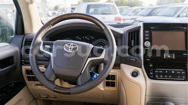 Big with watermark toyota land cruiser barh el gazel import dubai 2709