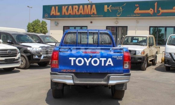 Buy Import Toyota Hilux Blue Car in Import - Dubai in Barh el Gazel Buy Import Toyota Hilux Blue Car in Import - Dubai in Barh el Gazel