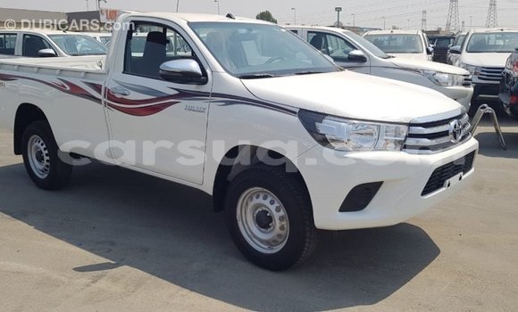 Buy Import Toyota Hilux White Car in Import - Dubai in Barh el Gazel Buy Import Toyota Hilux White Car in Import - Dubai in Barh el Gazel