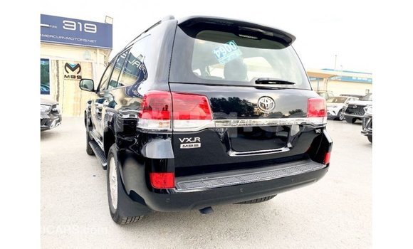 Buy Import Toyota Land Cruiser Black Car in Import - Dubai in Barh el Gazel Buy Import Toyota Land Cruiser Black Car in Import - Dubai in Barh el Gazel