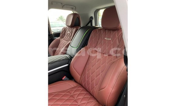 Buy Import Toyota Land Cruiser Black Car in Import - Dubai in Barh el Gazel Buy Import Toyota Land Cruiser Black Car in Import - Dubai in Barh el Gazel