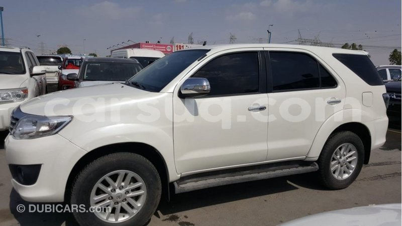 Big with watermark toyota fortuner barh el gazel import dubai 2715