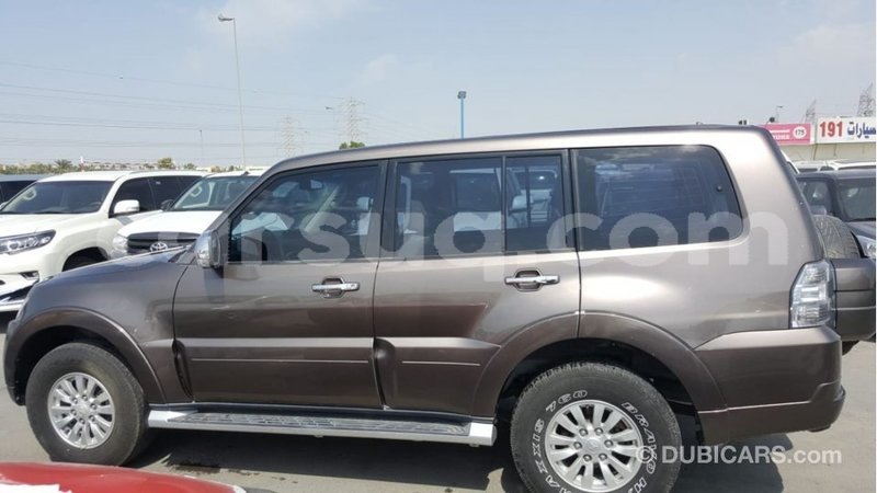 Big with watermark mitsubishi pajero barh el gazel import dubai 2717